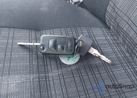 2014 Mercedes-Benz Sprinter 2500 High Roof z USA, uszkodzony, nr VIN WD3PE8DE7E5894586